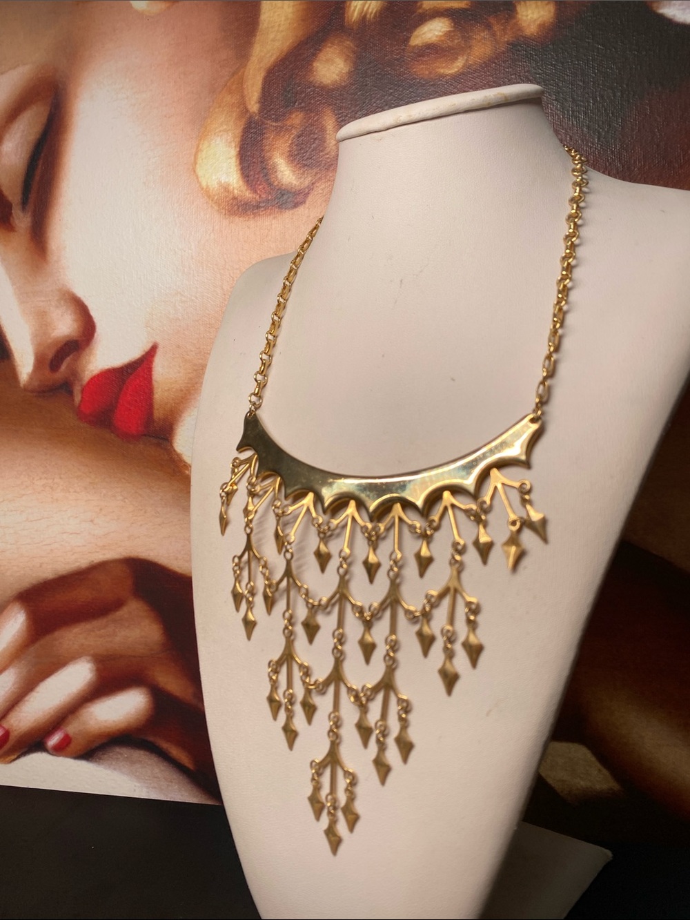 1960's VENDOME Gold Plated Articulated Diamond Shapes Bib Necklace